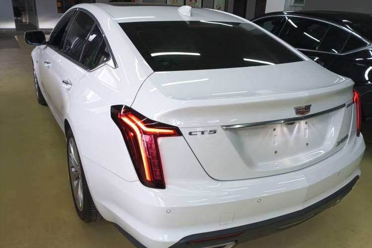 Used Cadillac CT5 2022 28T Luxury Version (Standard Edition) Rear Left 45 Deg