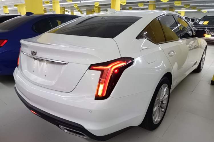 Used Cadillac CT5 2022 28T Luxury Version (Standard Edition) Rear Right 45 Deg