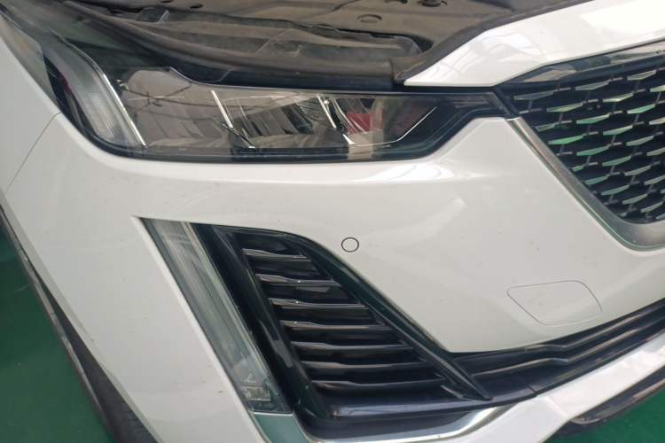 Used Cadillac CT5 2022 28T Luxury Version (Standard Edition) Right Front Headlight