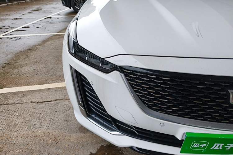 Used Cadillac CT5 2022 28T Luxury Version (Standard Edition) Right Front Headlight