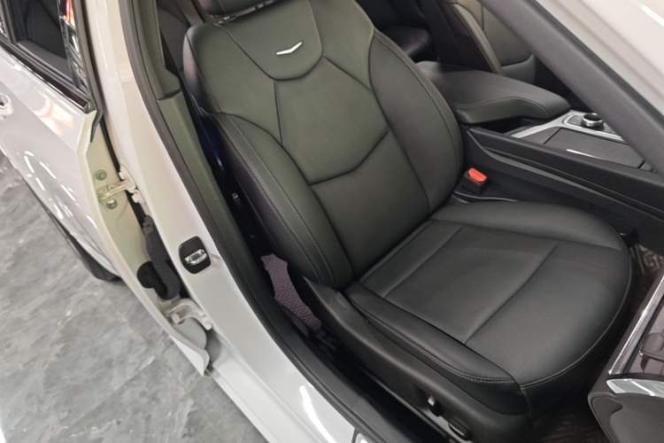 Used Cadillac CT5 2022 28T Luxury Version (Standard Edition) Right Front Seat