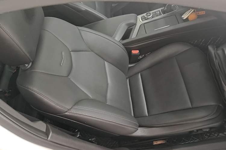 Used Cadillac CT5 2022 28T Luxury Version (Standard Edition) Right Front Seat