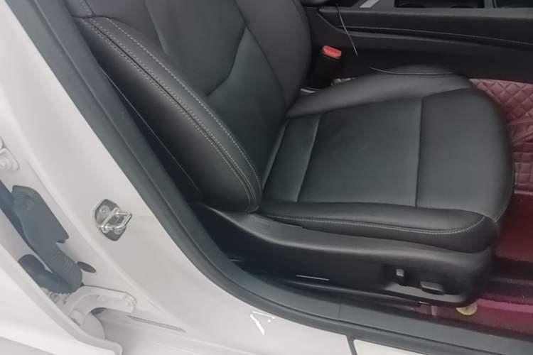 Used Cadillac CT5 2022 28T Luxury Version (Standard Edition) Right Front Seat