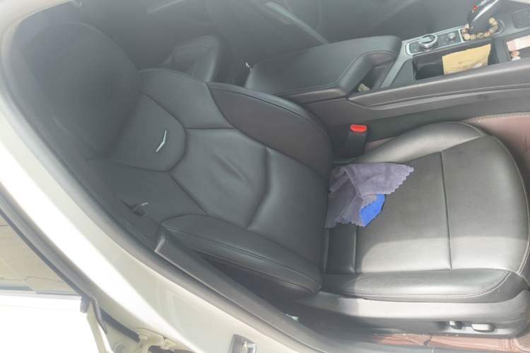 Used Cadillac CT5 2022 28T Luxury Version (Standard Edition) Right Front Seat