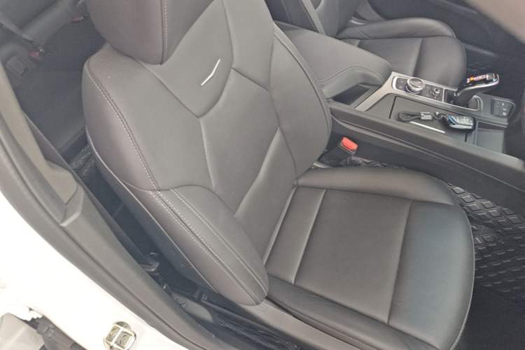Used Cadillac CT5 2022 28T Luxury Version (Standard Edition) Right Front Seat