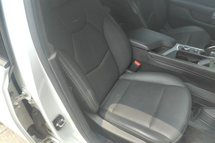 Used Cadillac CT5 2022 28T Luxury Version (Standard Edition) Right Front Seat