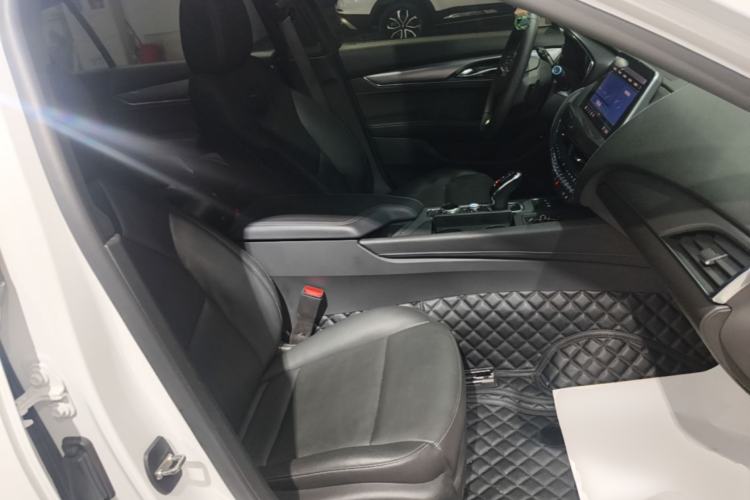 Used Cadillac CT5 2022 28T Luxury Edition Right Front Seat
