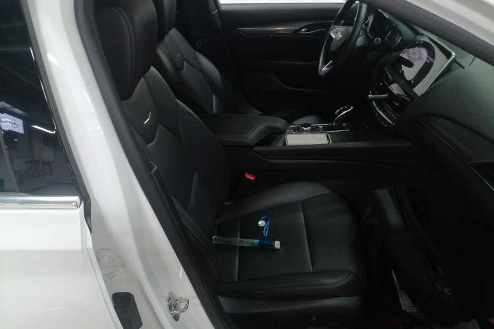Used Cadillac CT5 2022 28T Luxury Version (Standard Edition) Right Front Seat
