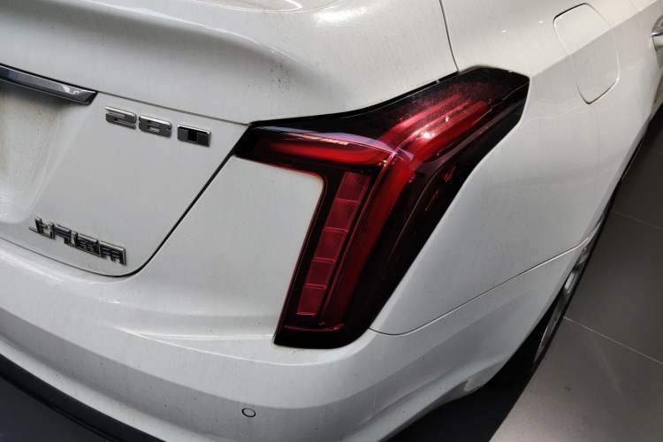 Used Cadillac CT5 2022 28T Luxury Version (Standard Edition) Right Rear Taillight