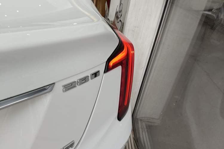 Used Cadillac CT5 2022 28T Luxury Version (Standard Edition) Right Rear Taillight