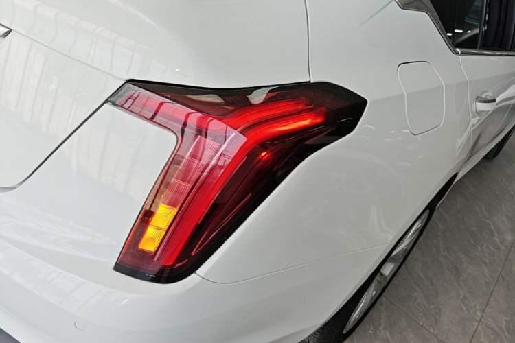 Used Cadillac CT5 2022 28T Luxury Version (Standard Edition) Right Rear Taillight
