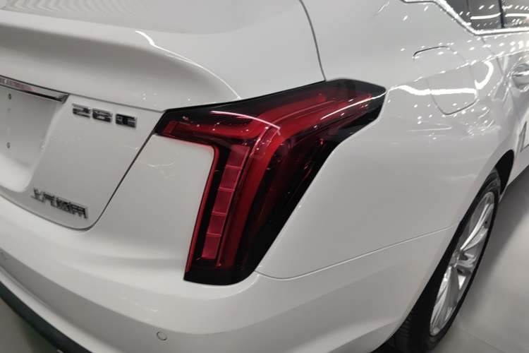 Used Cadillac CT5 2022 28T Luxury Edition Right Rear Taillight