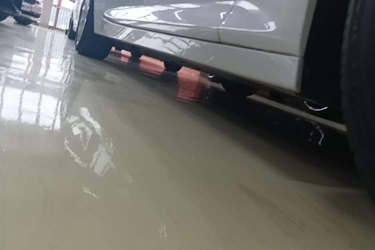 Used Cadillac CT5 2022 28T Luxury Version (Standard Edition) Right Side Sill