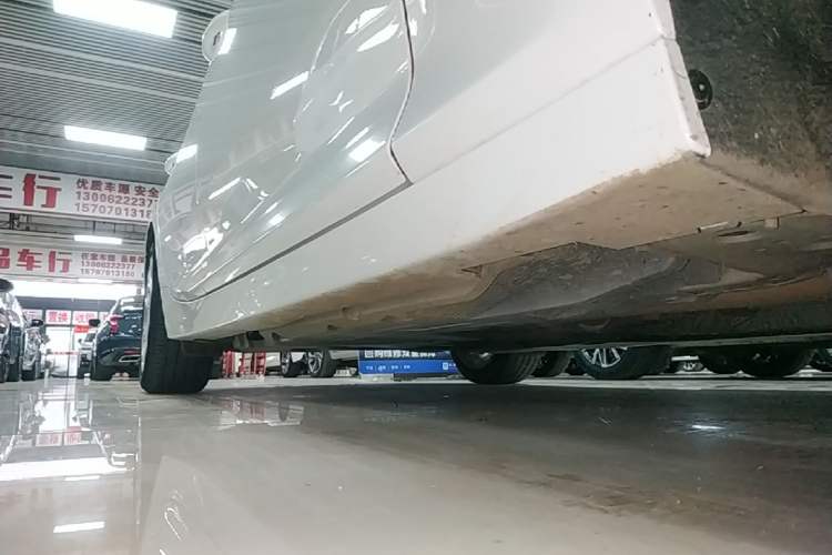 Used Cadillac CT5 2022 28T Luxury Version (Standard Edition) Right Side Sill