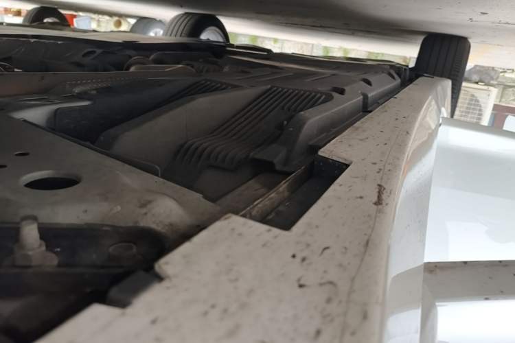 Used Cadillac CT5 2022 28T Luxury Version (Standard Edition) Right Side Sill