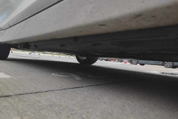 Used Cadillac CT5 2022 28T Luxury Version (Standard Edition) Right Side Sill