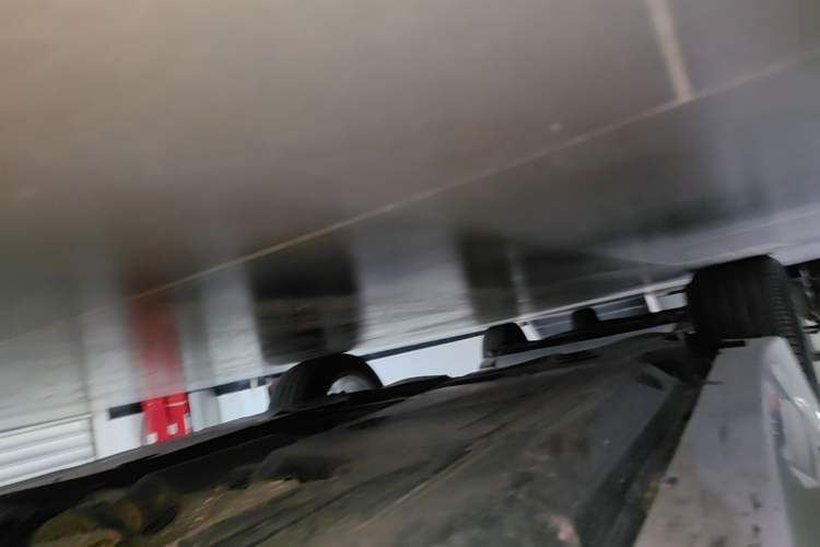 Used Cadillac CT5 2022 28T Luxury Edition Right Side Sill