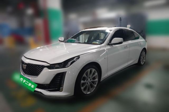 Cadillac CT5 2022 28T Platinum Edition с пробегом