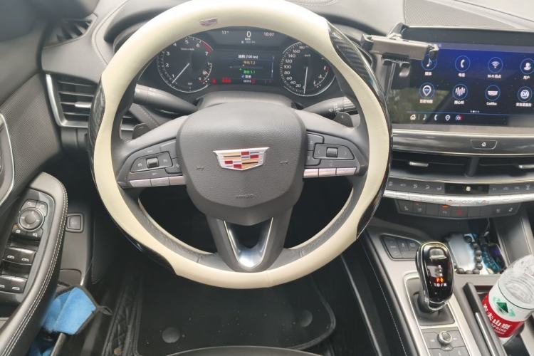 Used Cadillac CT5 2022 28T Luxury Version (Standard Edition) Steering Wheel