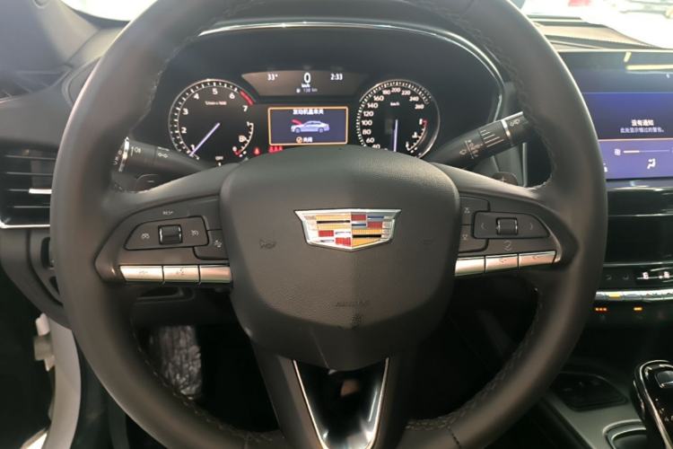 Used Cadillac CT5 2022 28T Luxury Edition Steering Wheel