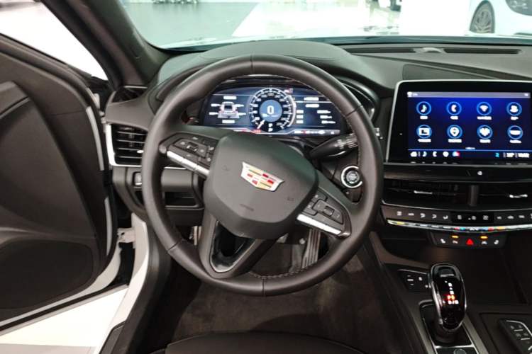 Used Cadillac CT5 2022 28T Prestige Edition Steering Wheel