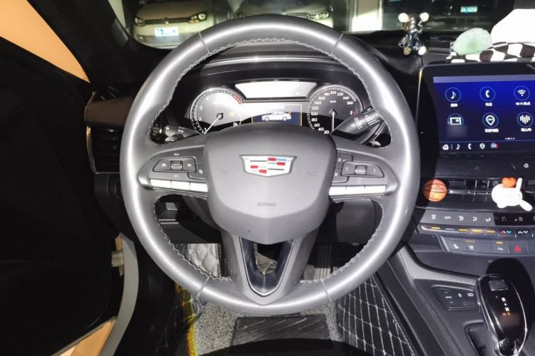 Used Cadillac CT5 2022 28T Luxury Version (Standard Edition) Steering Wheel