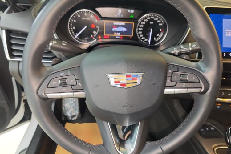 Used Cadillac CT5 2022 28T Luxury Version (Standard Edition) Steering Wheel
