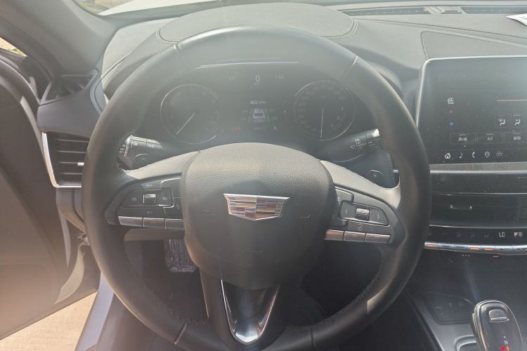Used Cadillac CT5 2022 28T Luxury Version (Standard Edition) Steering Wheel