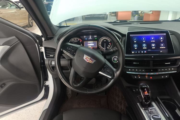 Used Cadillac CT5 2022 28T Luxury Version (Standard Edition) Steering Wheel