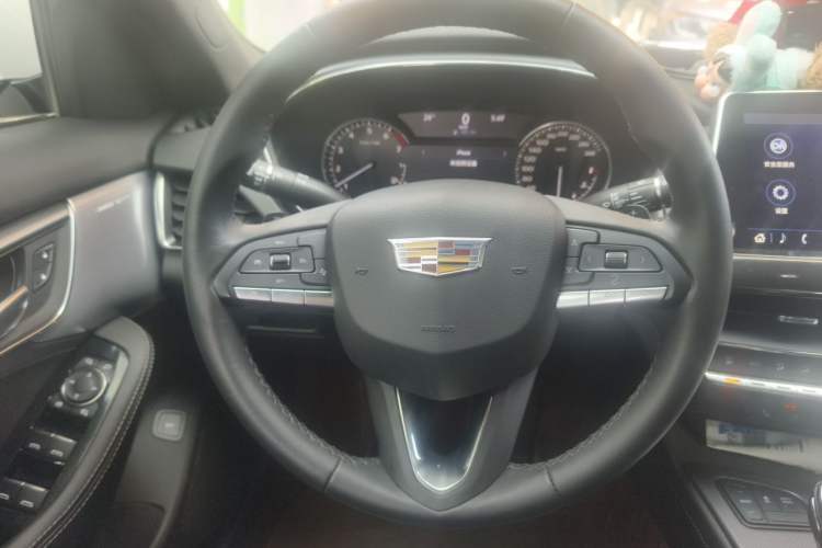 Used Cadillac CT5 2022 28T Luxury Version (Standard Edition) Steering Wheel