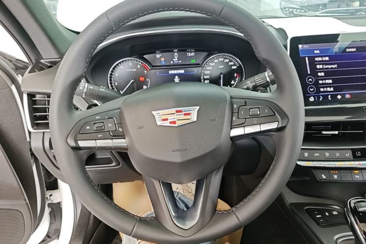 Used Cadillac CT5 2022 28T Luxury Version (Standard Edition) Steering Wheel