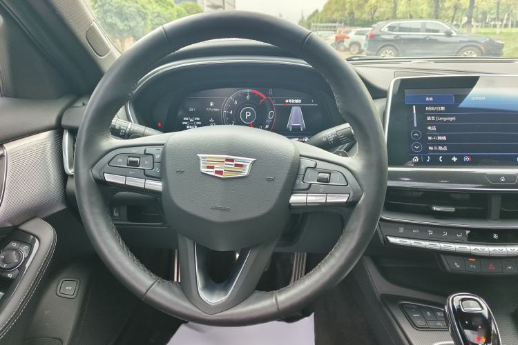 Used Cadillac CT5 2022 28T Prestige Edition Steering Wheel