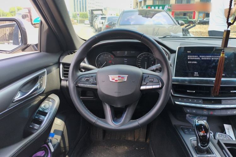 Used Cadillac CT5 2022 28T Luxury Version (Standard Edition) Steering Wheel