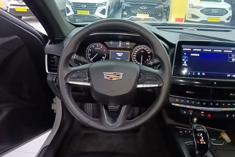 Used Cadillac CT5 2022 28T Luxury Version (Standard Edition) Steering Wheel