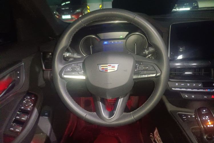 Used Cadillac CT5 2022 28T Luxury Version (Standard Edition) Steering Wheel