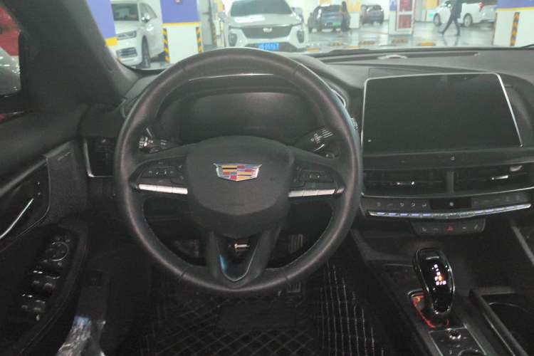 Used Cadillac CT5 2022 28T Prestige Edition Steering Wheel