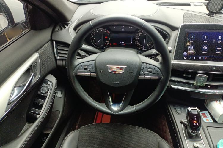 Used Cadillac CT5 2022 28T Fashion Edition Steering Wheel