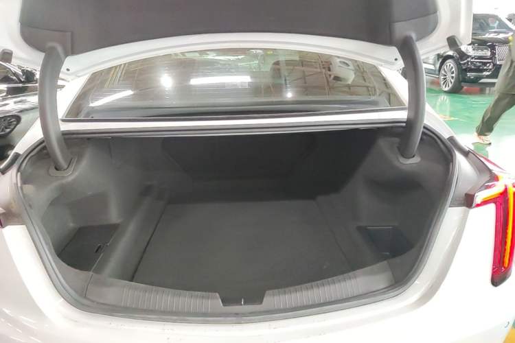 Used Cadillac CT5 2022 28T Luxury Version (Standard Edition) Trunk