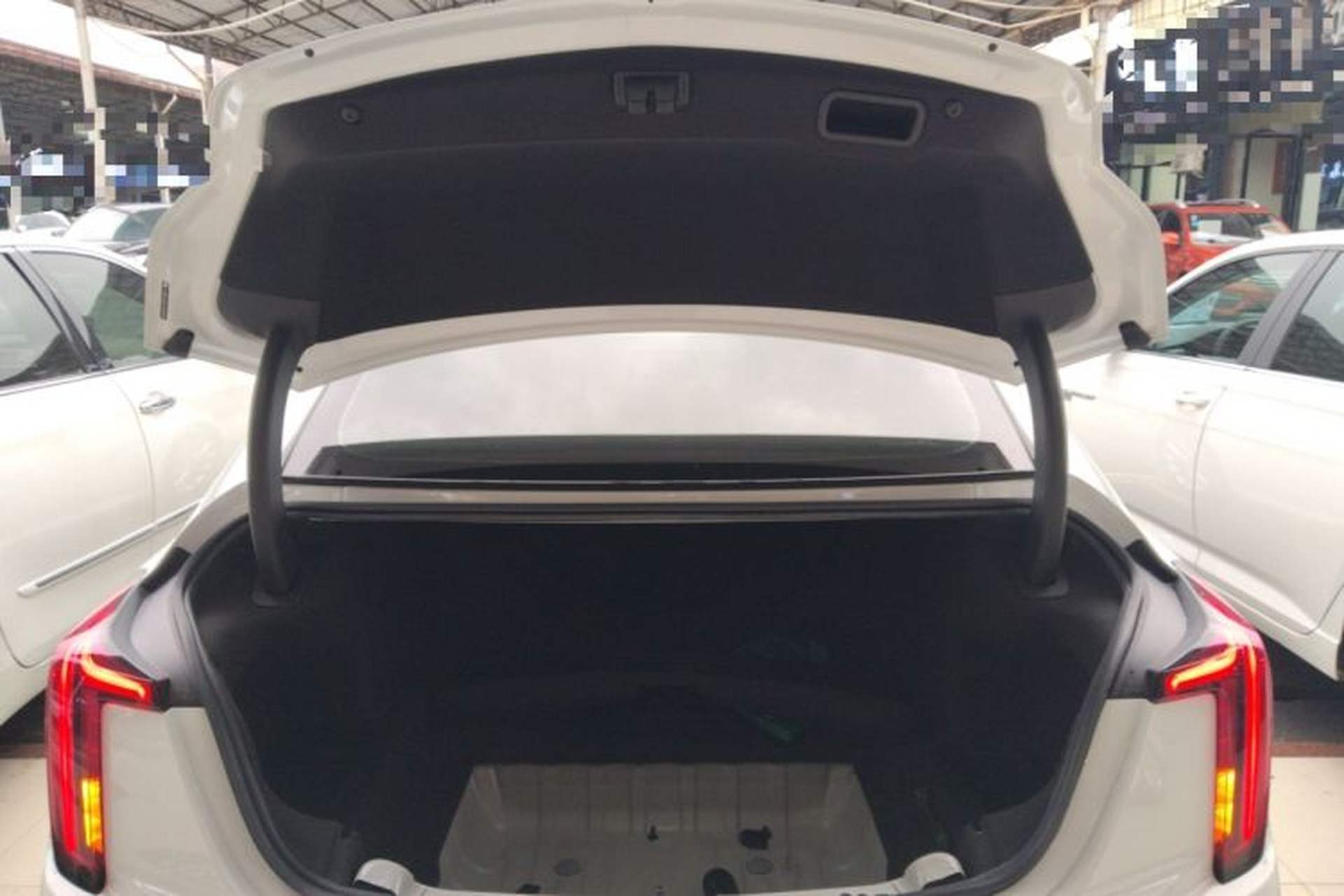 Used Cadillac CT5 2022 28T Luxury Version (Standard Edition) Trunk