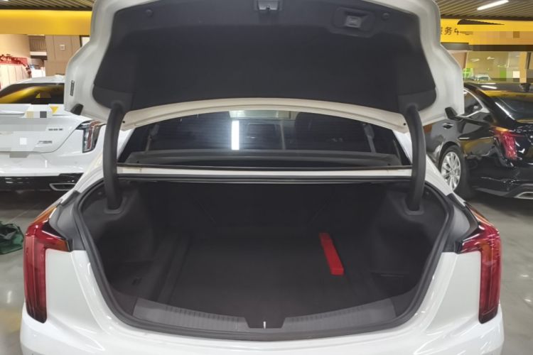 Used Cadillac CT5 2022 28T Luxury Edition Trunk