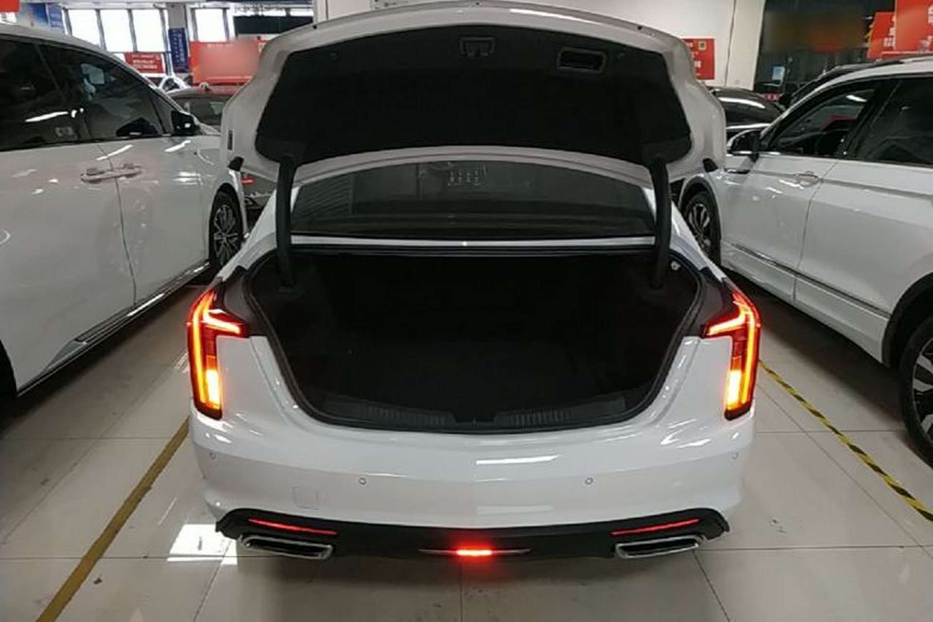 Used Cadillac CT5 2022 28T Luxury Version (Standard Edition) Trunk