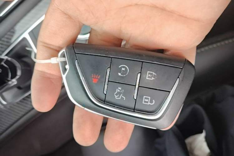 Used Cadillac CT5 2022 28T Platinum Edition Vehicle Key