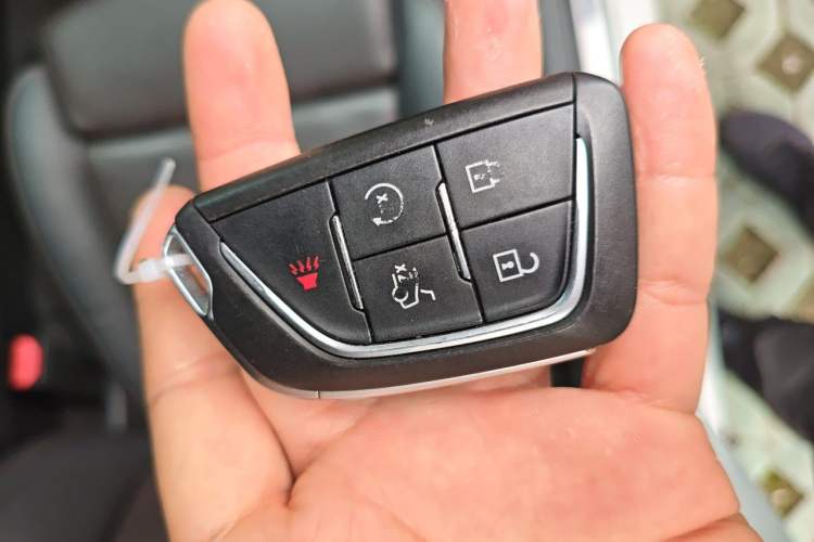 Used Cadillac CT5 2022 28T Platinum Edition Vehicle Key