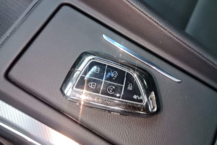 Used Cadillac CT5 2022 28T Luxury Edition Vehicle Key