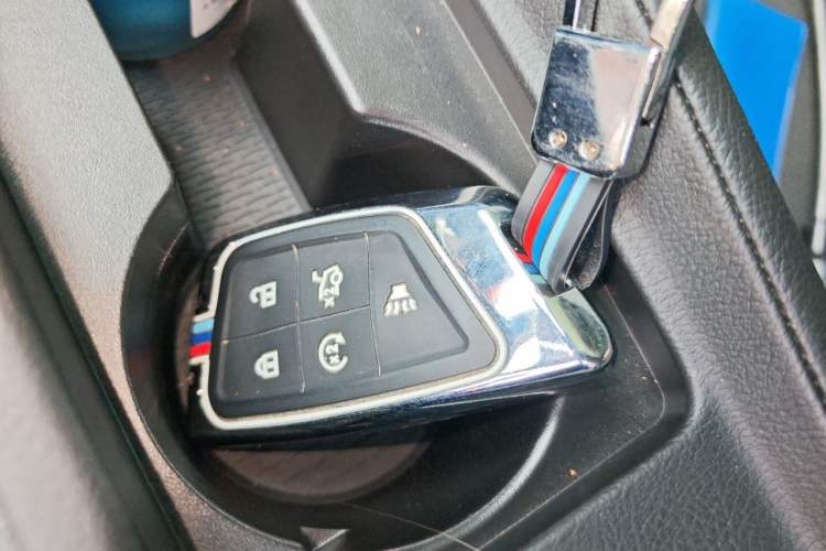 Used Cadillac CT5 2022 28T Luxury Edition Vehicle Key