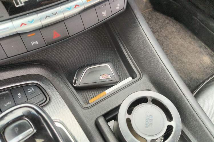 Used Cadillac CT5 2022 28T Luxury Edition Vehicle Key