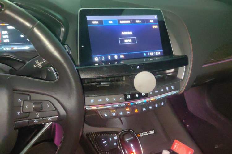 Used Cadillac CT5 2022 28T Platinum Super Driver-Assistance Edition Audio And AC Panel