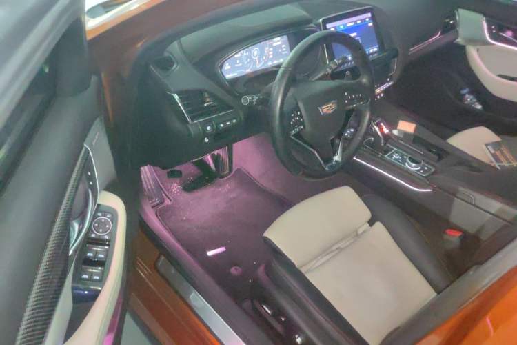 Used Cadillac CT5 2022 28T Platinum Super Driver-Assistance Edition Driver Seat