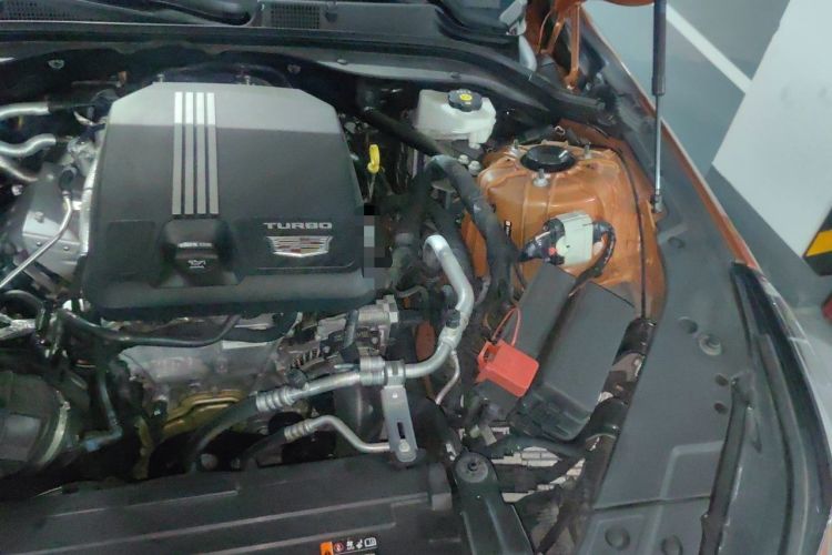 Used Cadillac CT5 2022 28T Platinum Super Driver-Assistance Edition Engine Bay Left