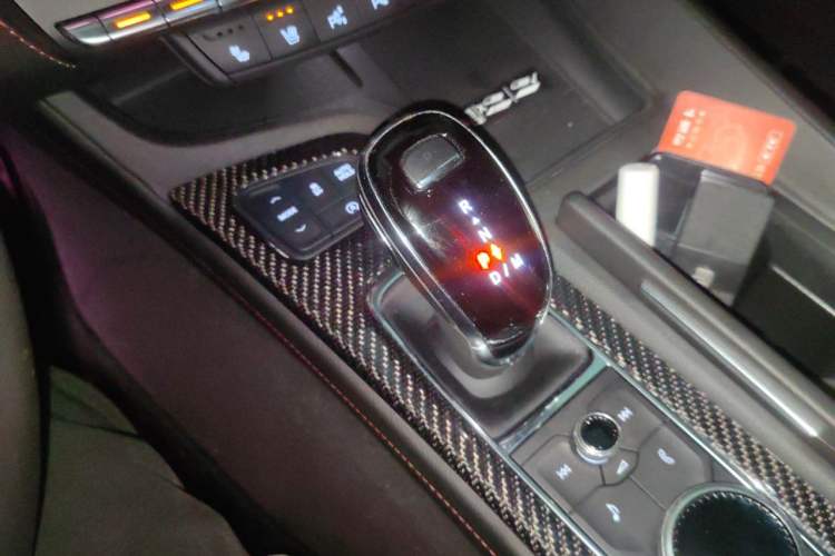 Used Cadillac CT5 2022 28T Platinum Super Driver-Assistance Edition Gear Lever